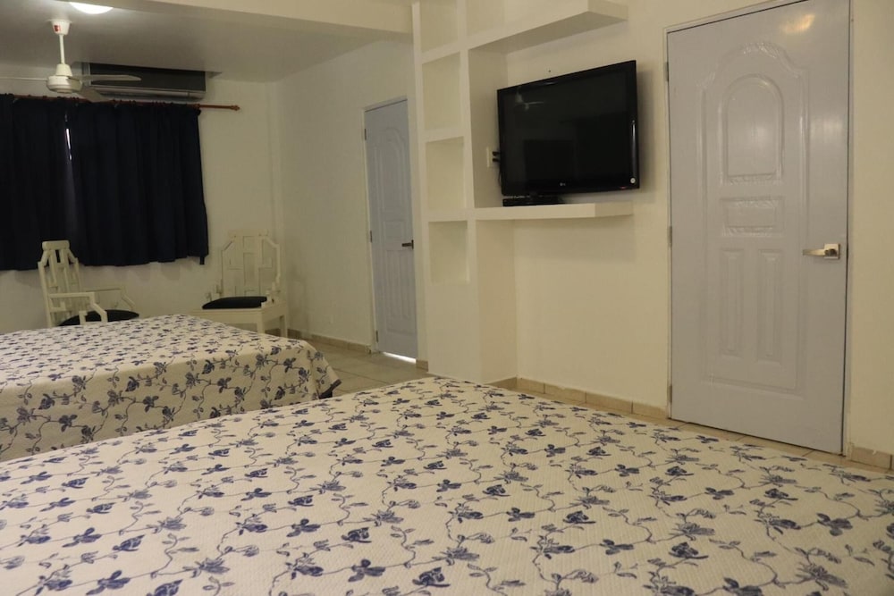Hotel Esmeralda Guest House