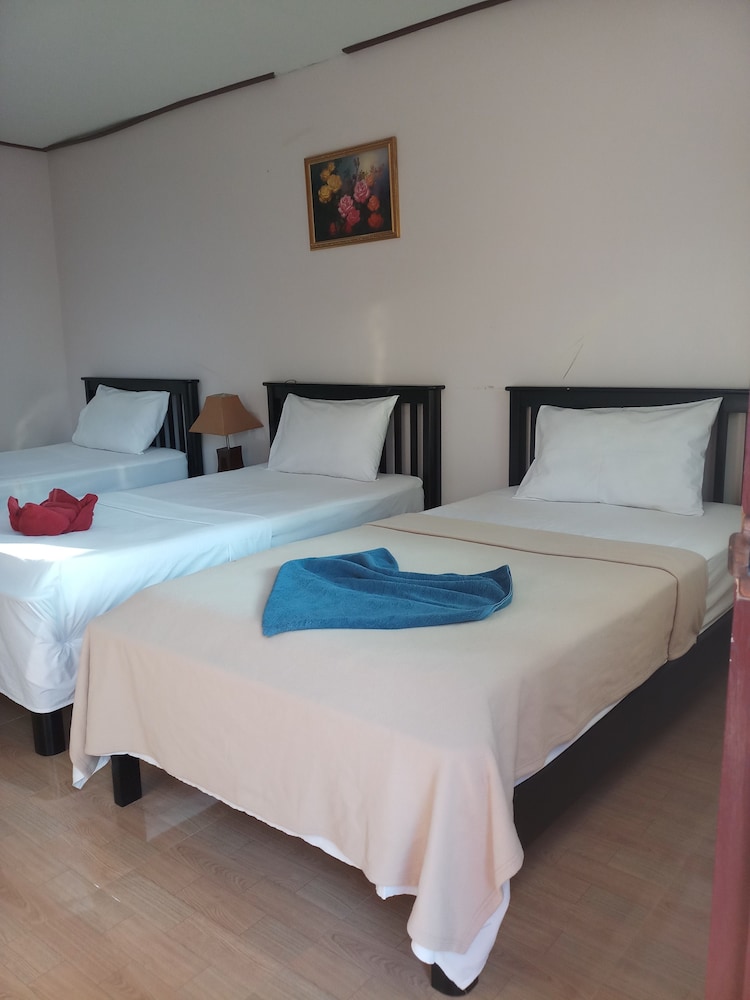 Phi Phi Jungle Hill Bungalow
