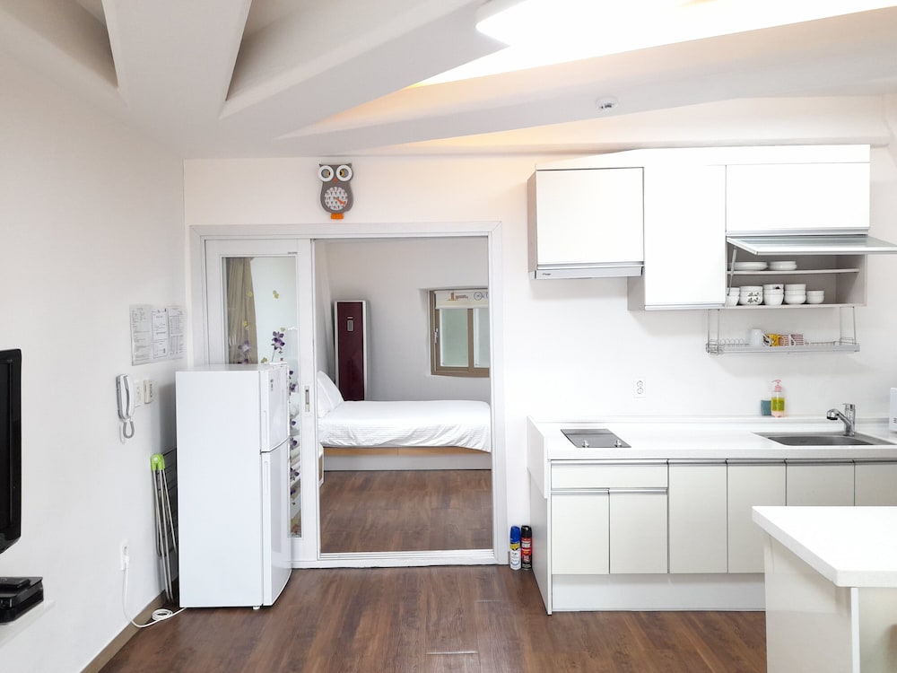Lime Orange Vill Pension