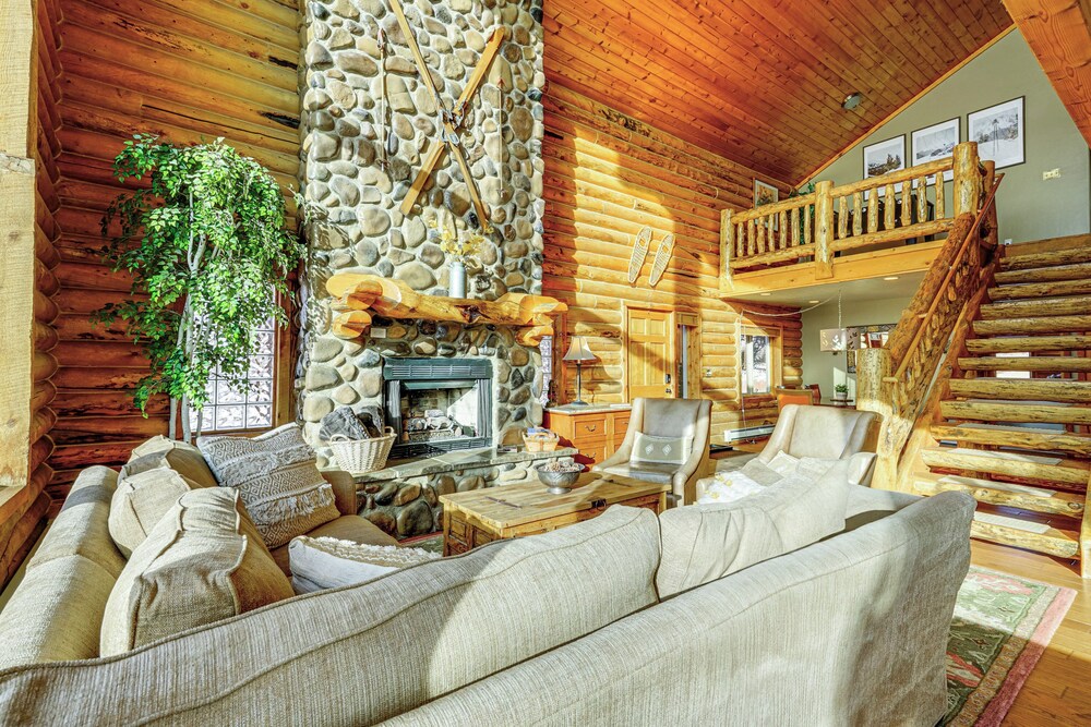 10 Mi to Deer Valley: Mtn-view Gem w/ Game Room