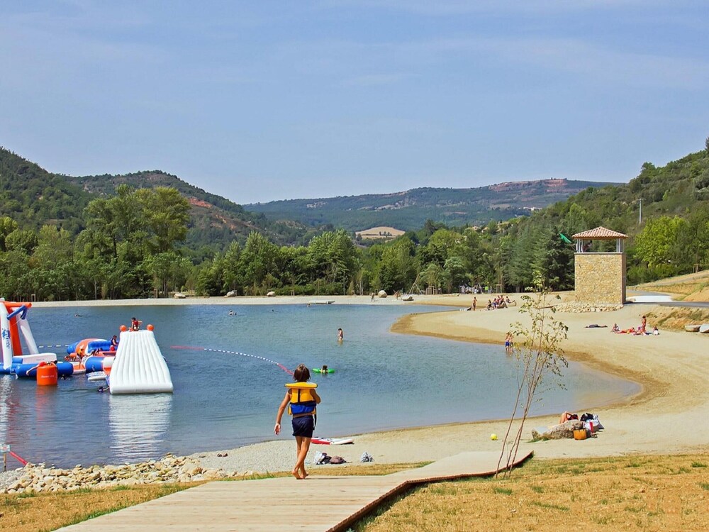Peaceful Pyrenees Retreat view 5