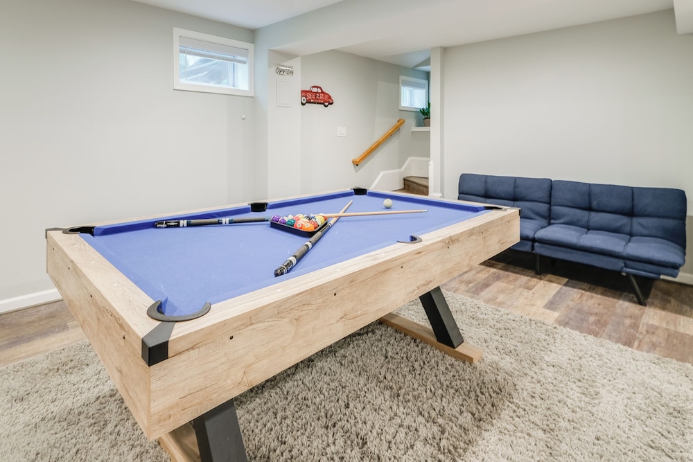 1/2 Acre Pond, Rec Room! Private Oasis in Nanjemoy