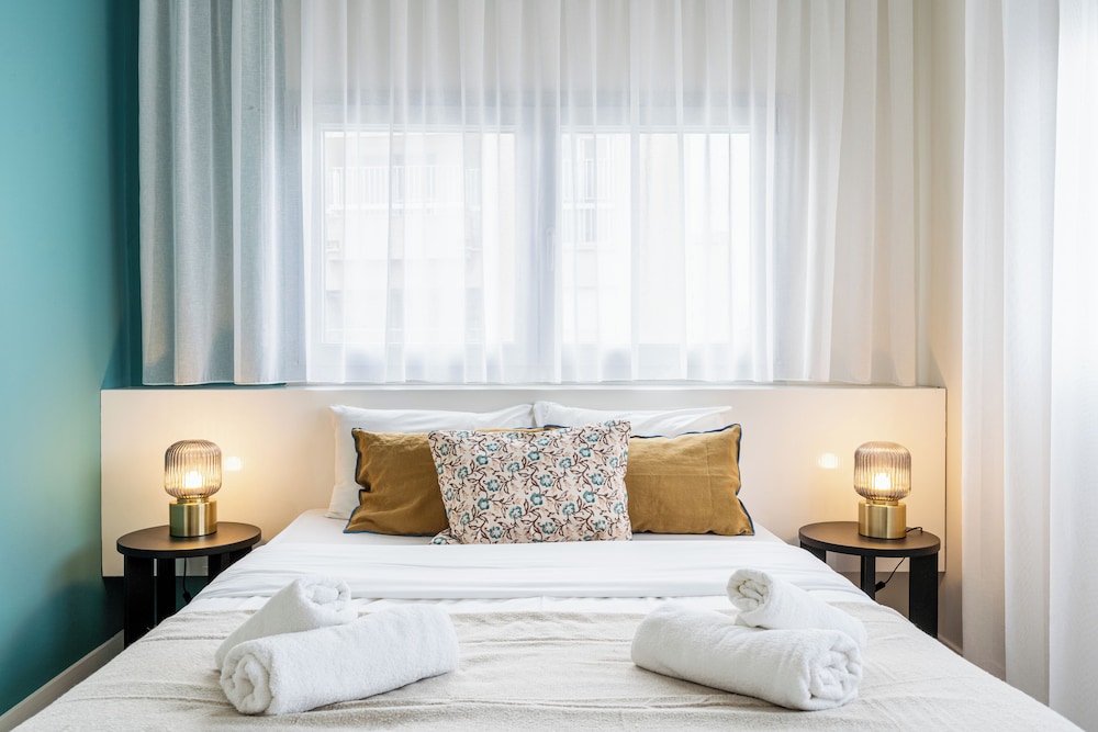 Local Host Living - Signature Apartments in Nicosia