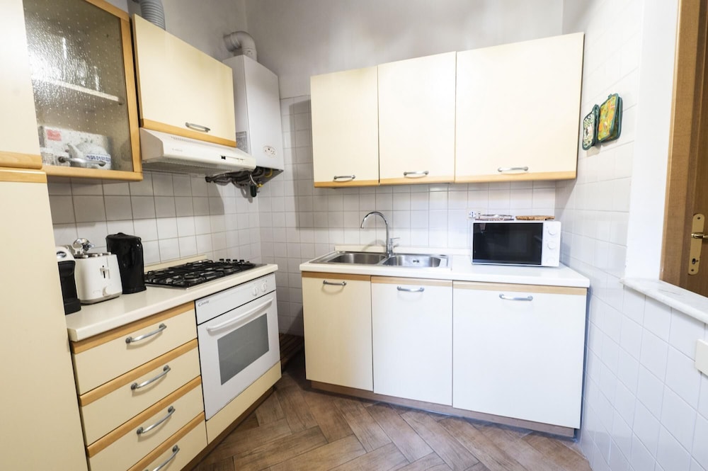 Campo de Fiori Large Family Apartment