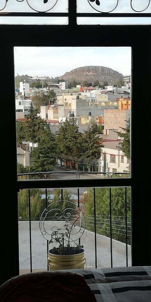 Zacatecas Vacations - Habitacion con vista a la Bufa - Property Image 19