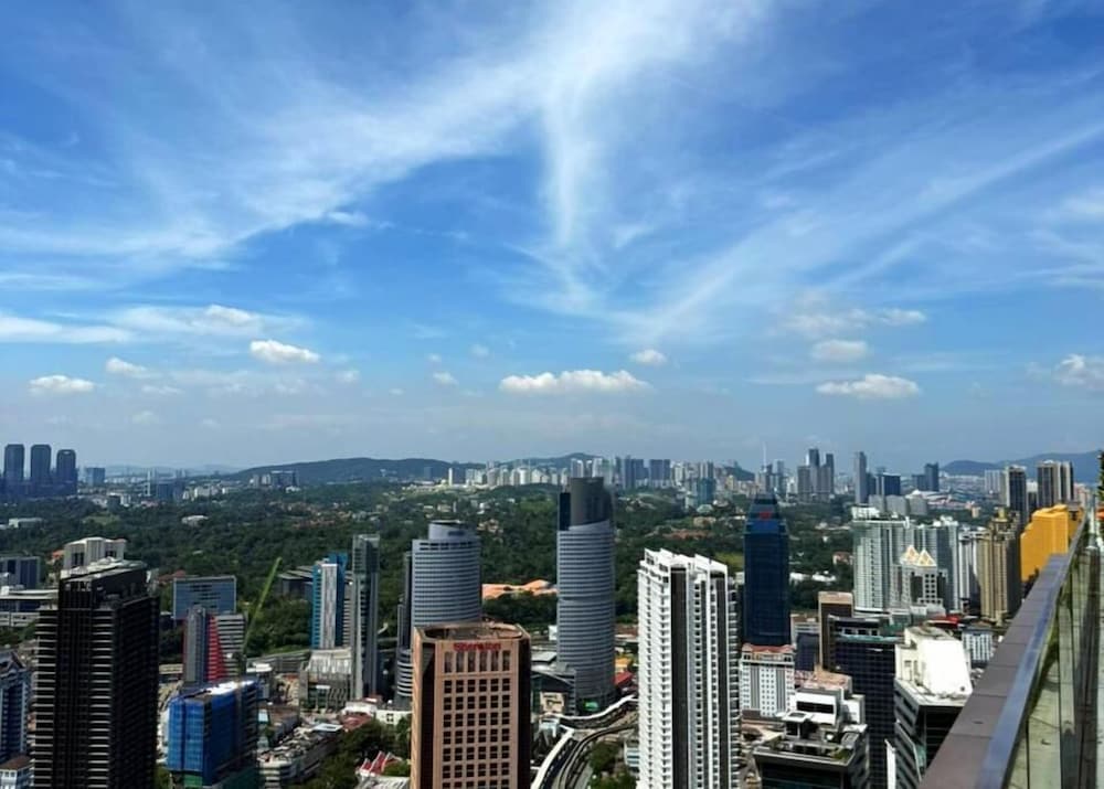 The Platinum KLCC by Moonlight