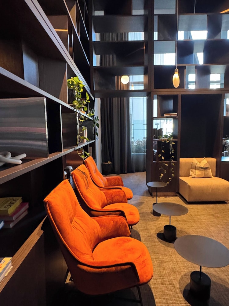Luxury 2-bedroom Apartment in the Heart of Melbourne
