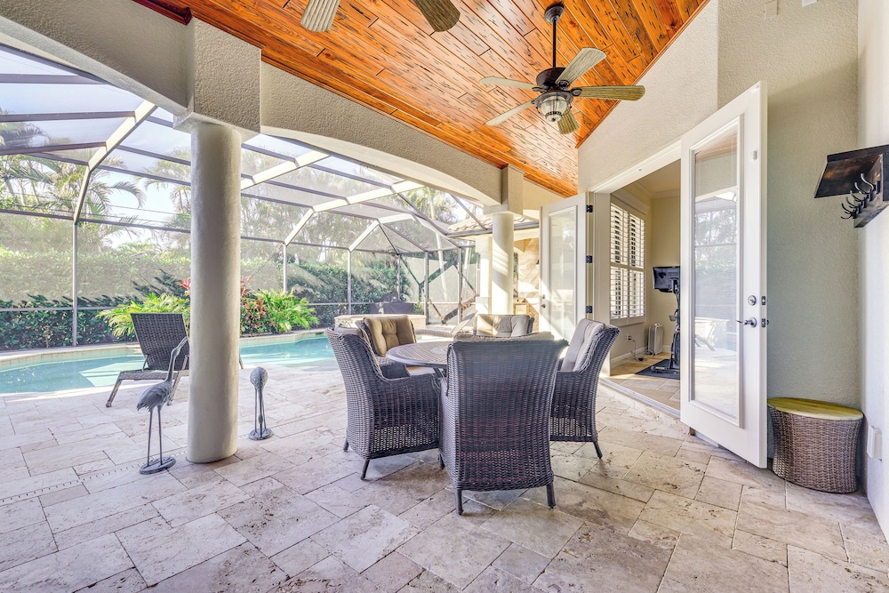 3 Mi to Bonita Beach: Outdoor Oasis w/ Pool & Spa!