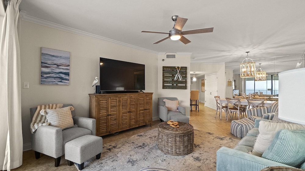 Pelican Pointe #1003 by Southern Vacation Rentals