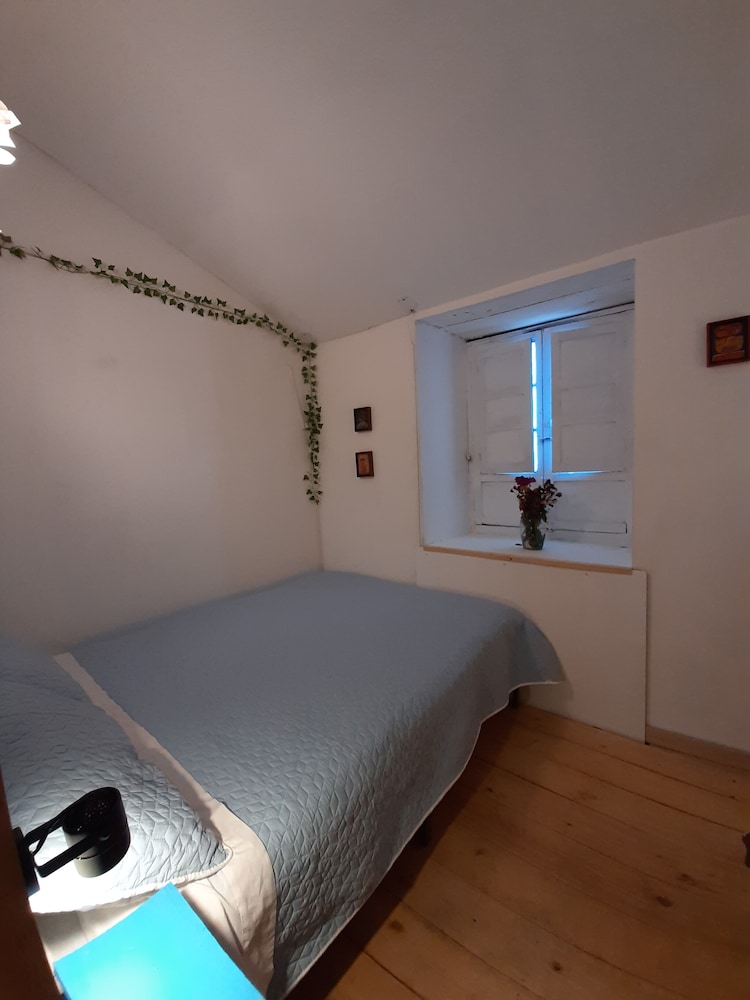 Karuss Hostel