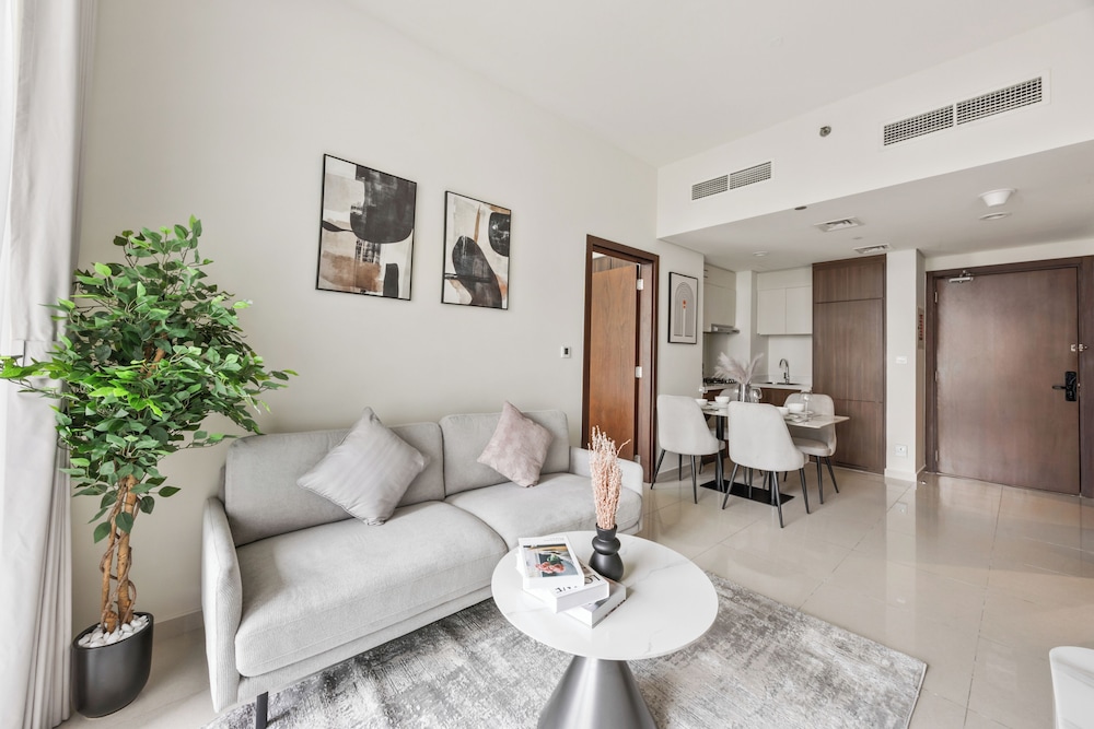 Luxury Apartments in Dubai Business Bay