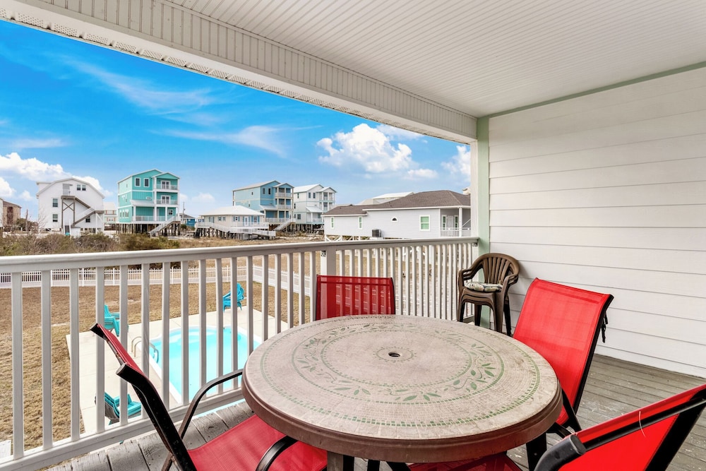 Beach Bum by Southern Vacation Rentals