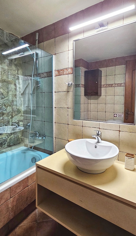 Arhontiko Arhanes Suites