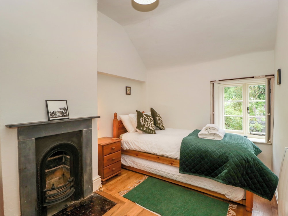 Teacher's Cottage