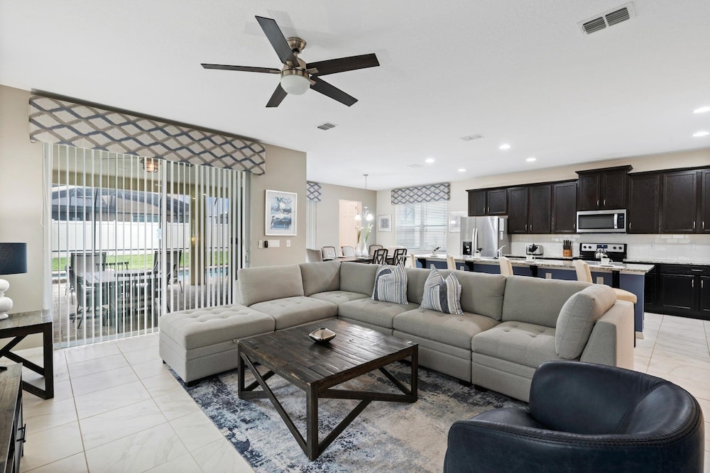 Solara Resort 6 Bedroom Private Pool Home 6 Home