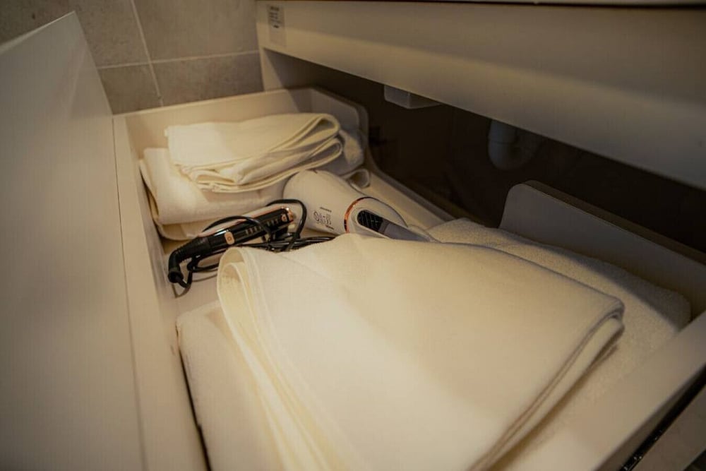 Luxurious 2 1 Apartment Near Mall of Istanbul