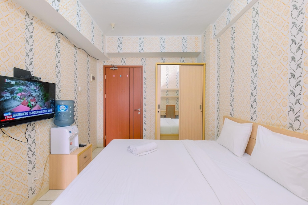 Good Deal And Homey Studio At Margonda Residence 4 Apartment, Depok - 15