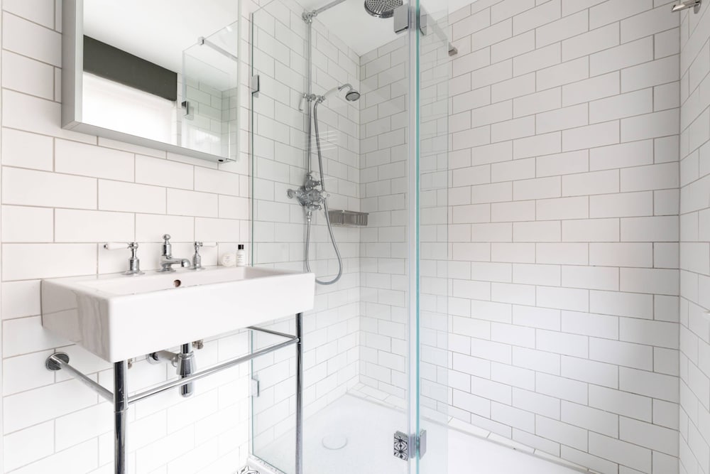 Park Crescent Mews East II by Onefinestay