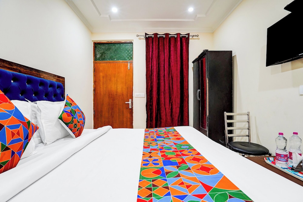 Fabhotel Sehrawat
