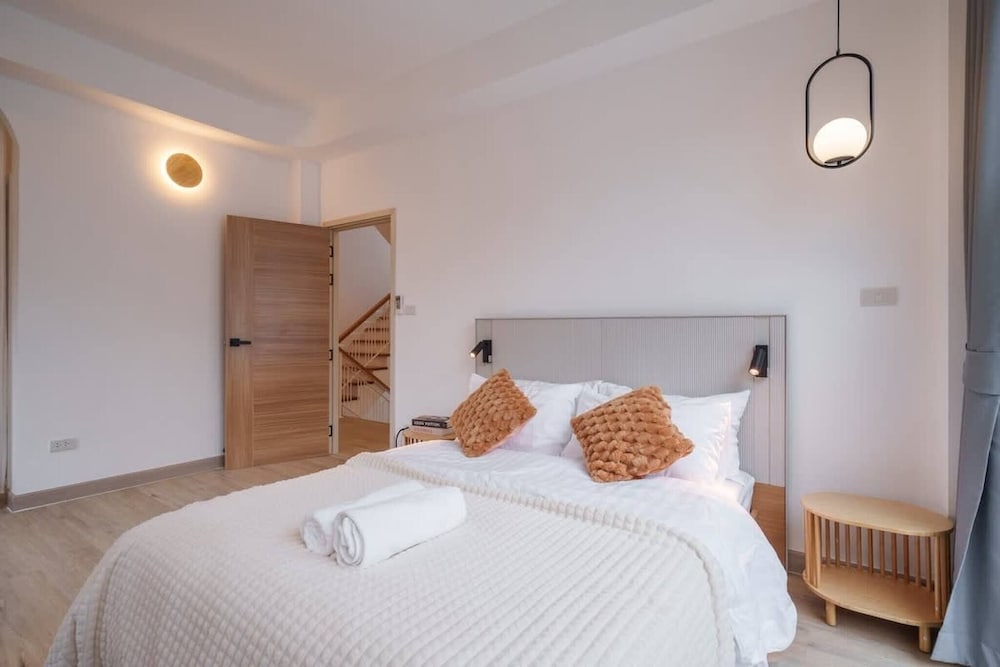 Ayas Retreat - Muji Ekkamai Pool Villa With 4 Bedrooms