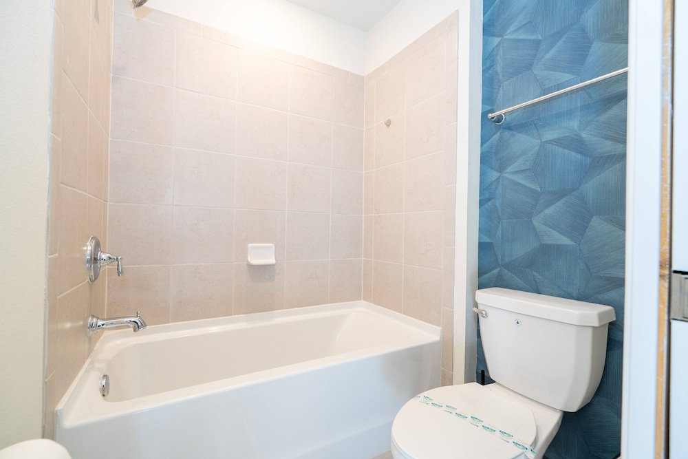 Windsor Cay 7BR Water Park Free