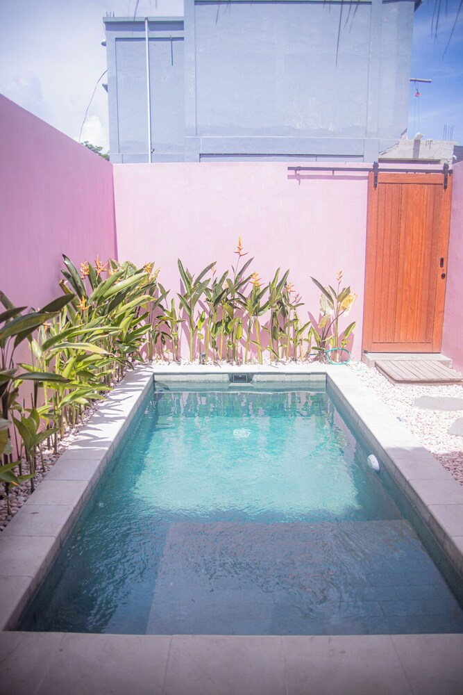 The Hyde Boutique Hotel