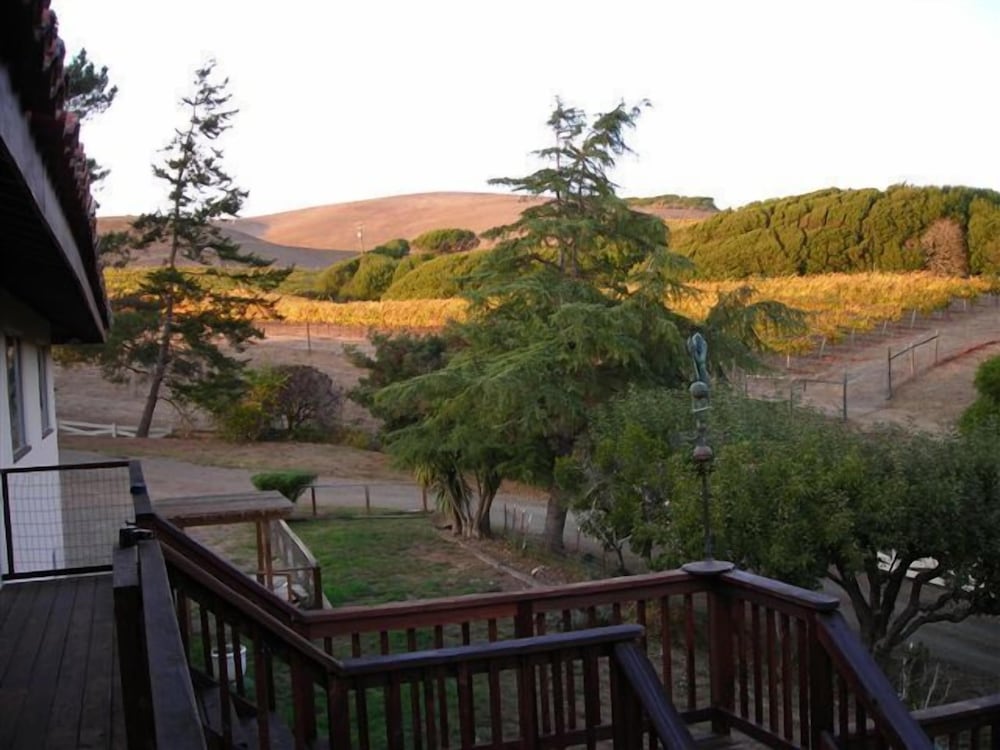 Point Reyes Vineyard Inn