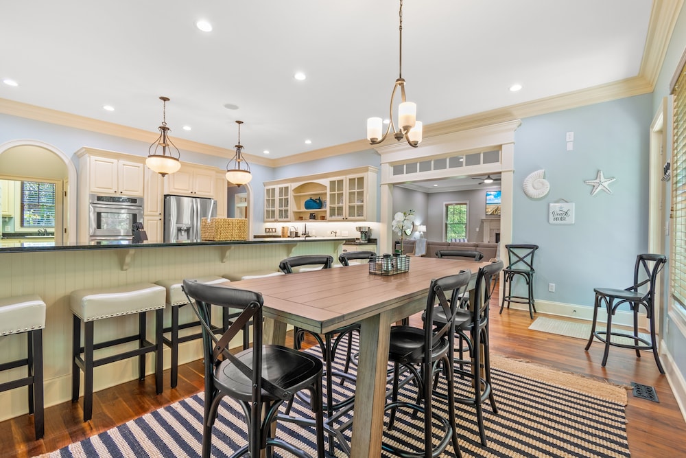 Lachicotte Vacation Rentals