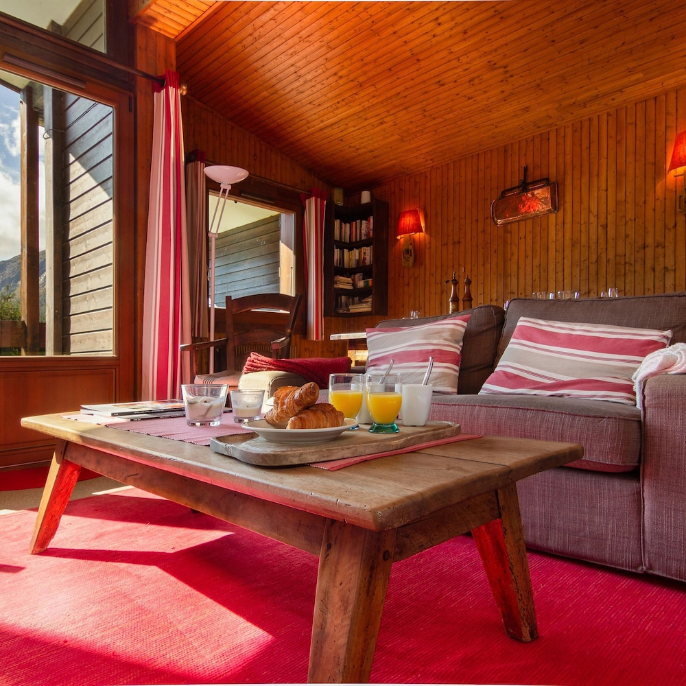 Chalet Dava La Via ski in ski out