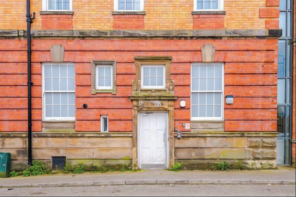 Flat 17 The Old Post Office