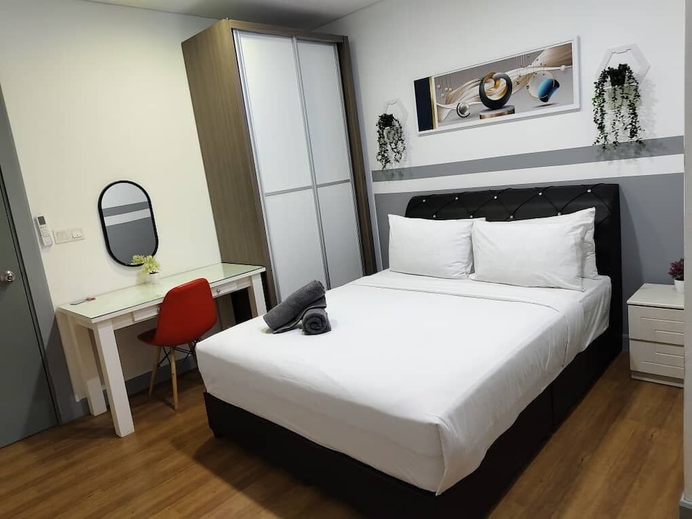 Signature Apartment at Mercu Summer Suites KLCC