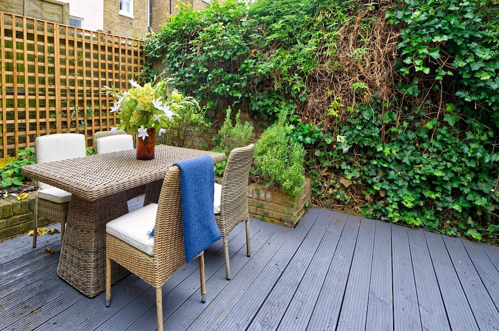 Lovely 2 bed Flat With Garden in Queen s Park