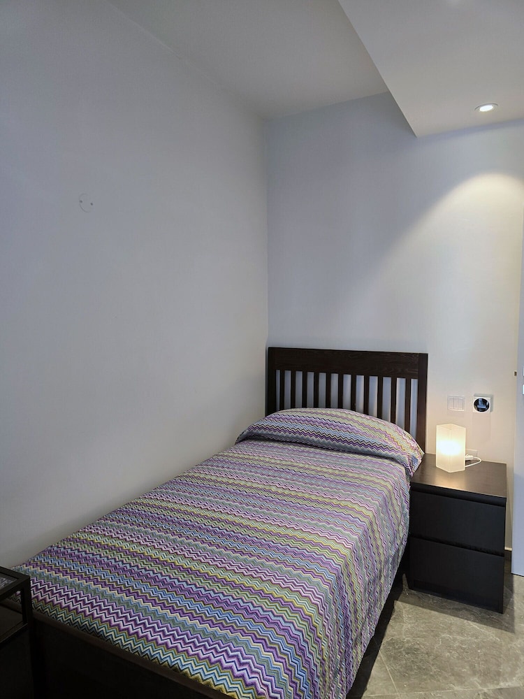 Mercury Suites - Skydream Getaways photo 2