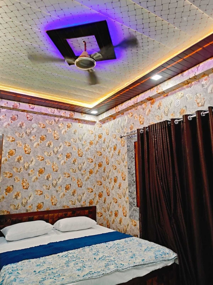 Kashi Cottage Homestay By GRB