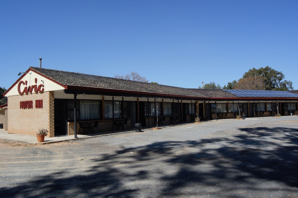 Civic Motor Inn