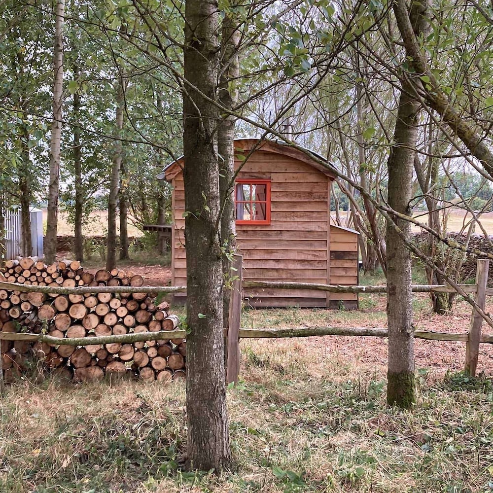 Secluded Shepherd's Hut