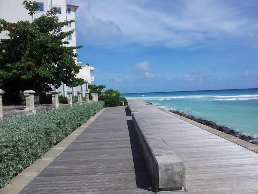 South Ocean Villa 402