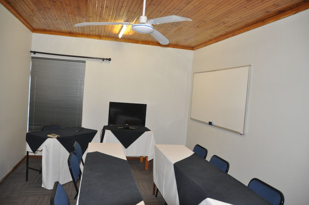 iNkosi Eco Lodge