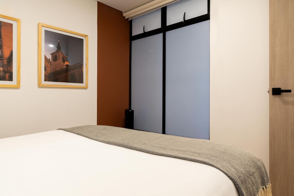Panoramic 3 BR in Laureles Medellín