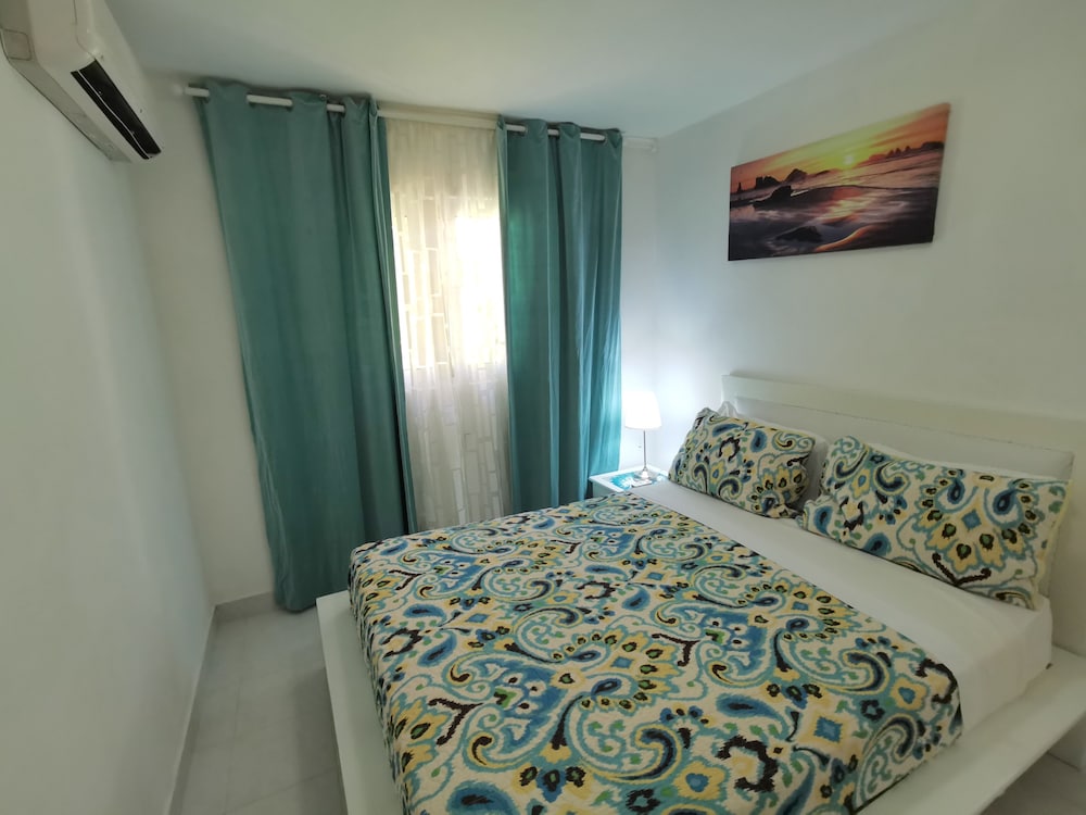 Los Corales Tropical Beach Resort & SPA