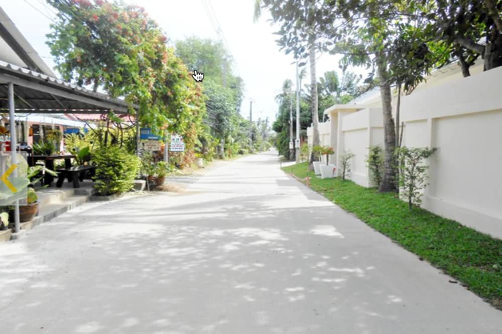 Photo 16