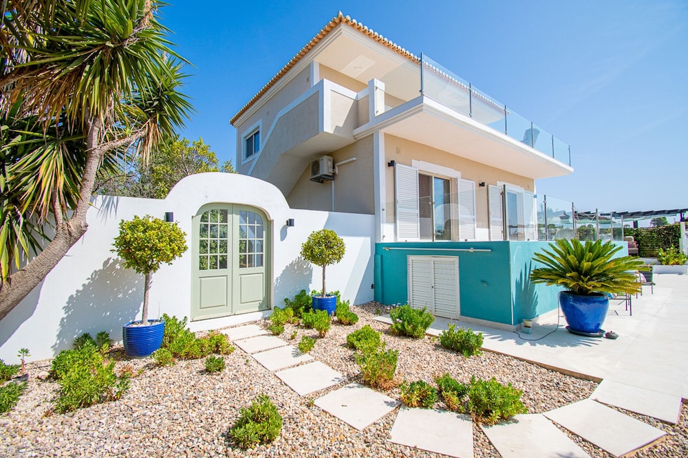 The One Ocean Front in Carvoeiro