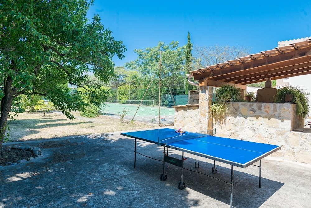 Villa in Campanet With Private Pool & Tennis
