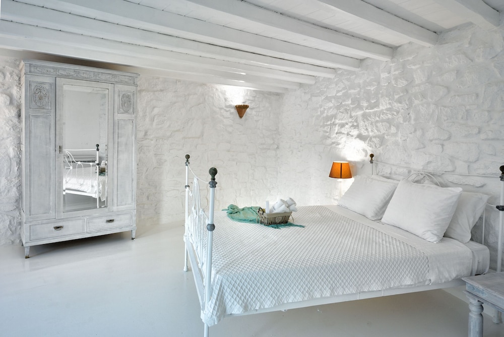 Mykonos Dream Villas