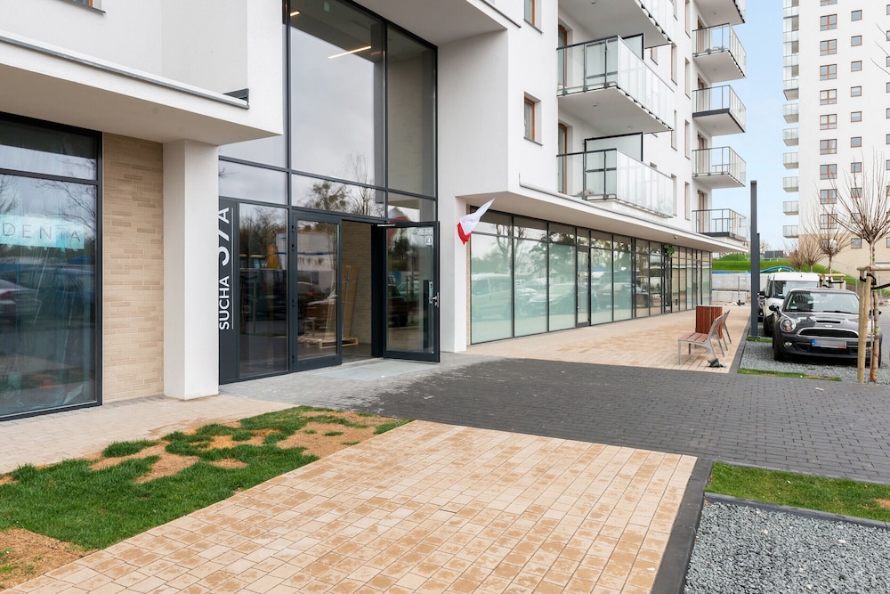Sucha Apartments Nowa Letnica by Renters view 2