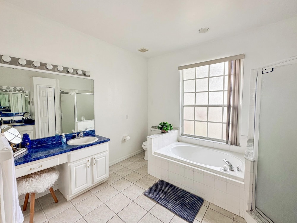 Grand Luxury Deluxe 4BR Pool Home Near Disney view 5