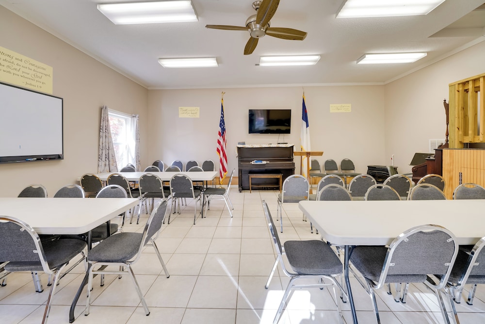 meeting & event spaces