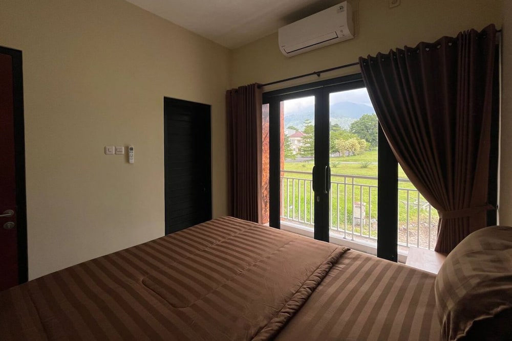Deceva by Panorama Villas