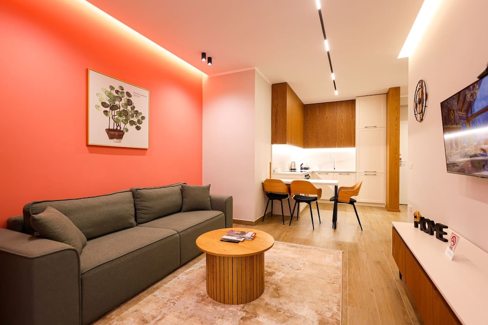 Grandstay Urban Two in Durr s