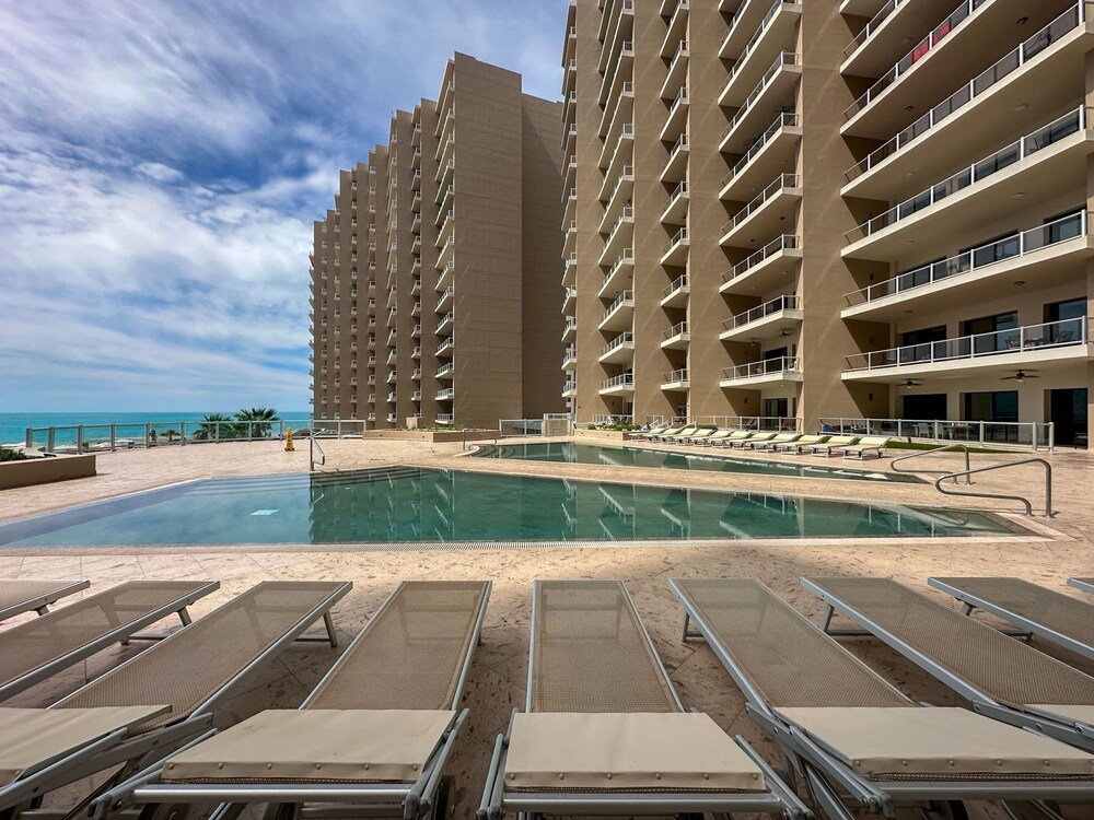 Has it all Beachfront Retreat With Stunning Views